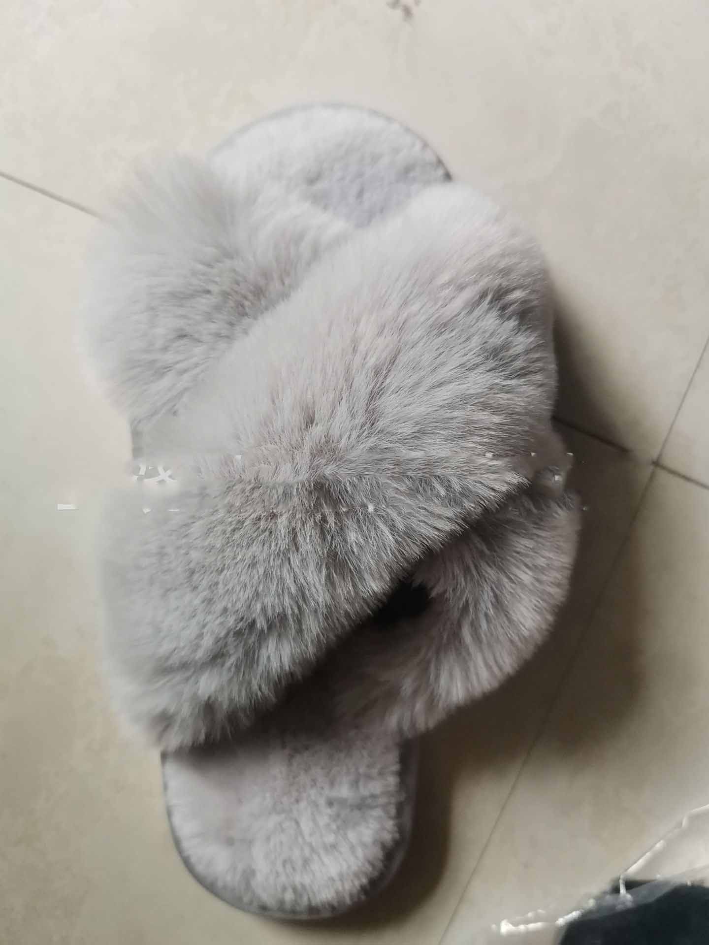 Women Warm Fluffy Cozy Faux Fur Indoor Slippers