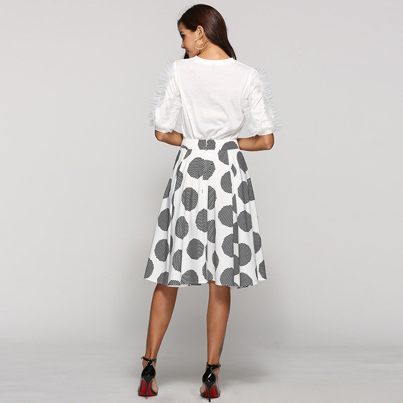 Large Polka Dot Round Slim Fit Mid-Length Skirt