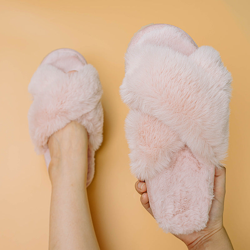 Women Warm Fluffy Cozy Faux Fur Indoor Slippers