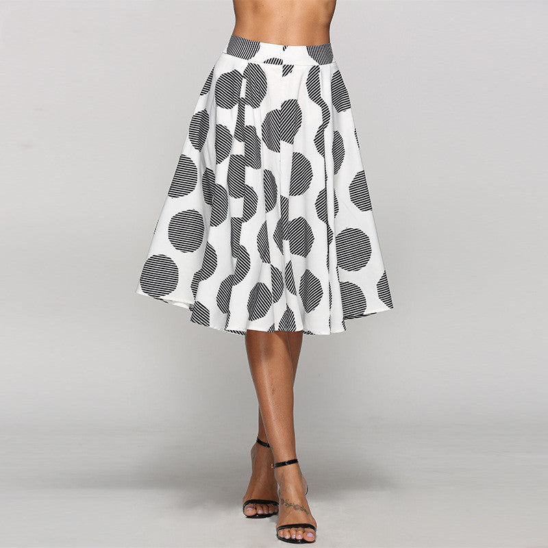 Large Polka Dot Round Slim Fit Mid-Length Skirt