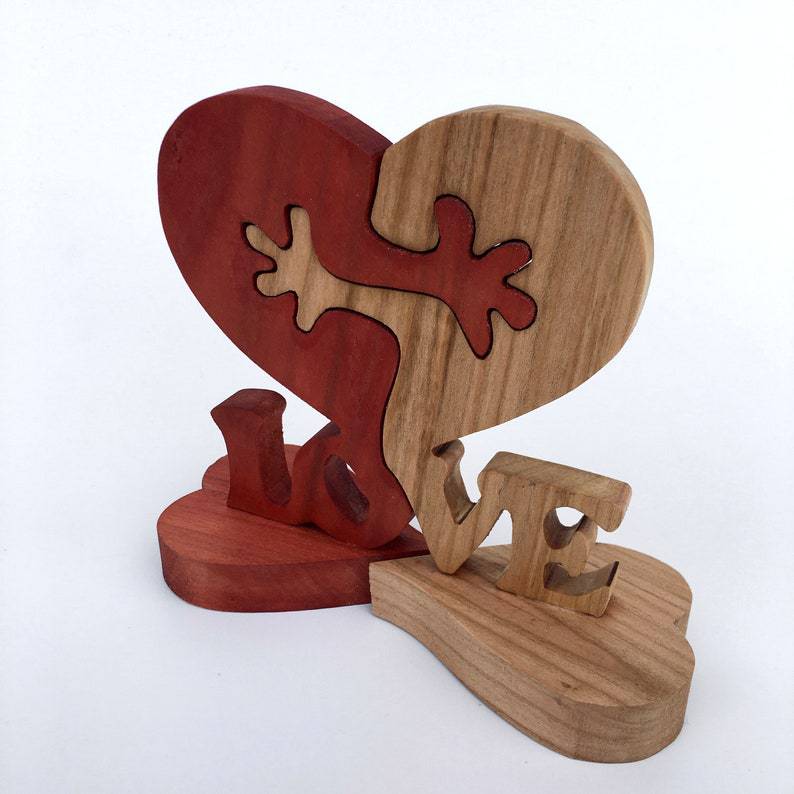 Decoración de madera de escritorio de amor de corazón de madera