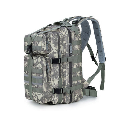 Mochila táctica de montañismo para fanáticos del ejército.