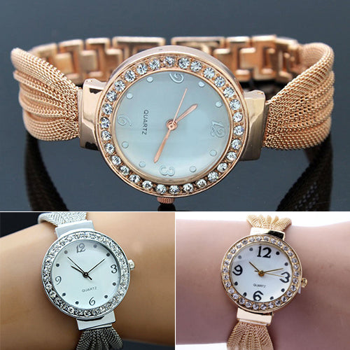 Reloj de pulsera analógico de cuarzo con banda de malla de diamantes de imitación con incrustaciones para mujer