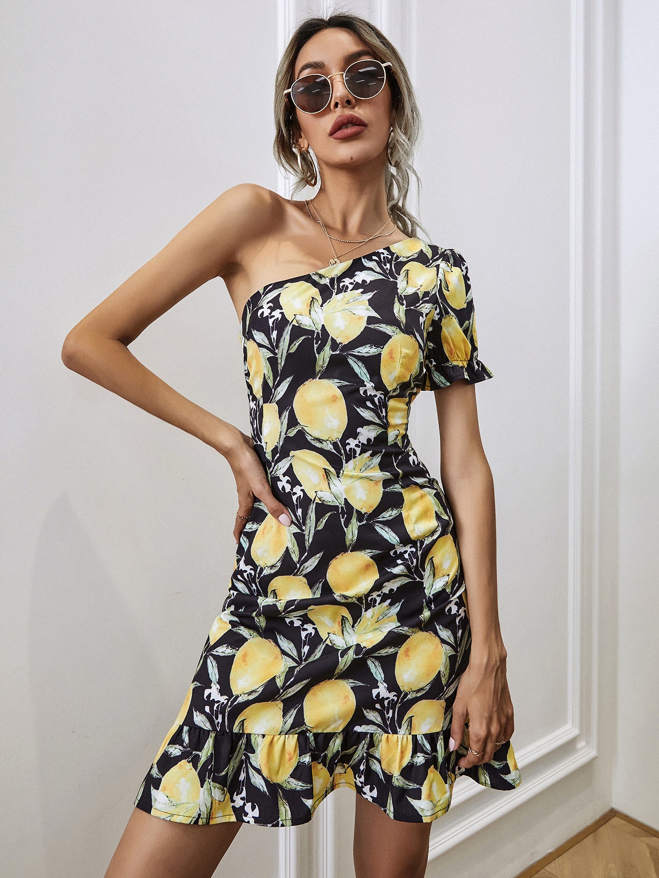 New Printed Lemon Skirt Oblique Shoulder Skirt Yellow Dress