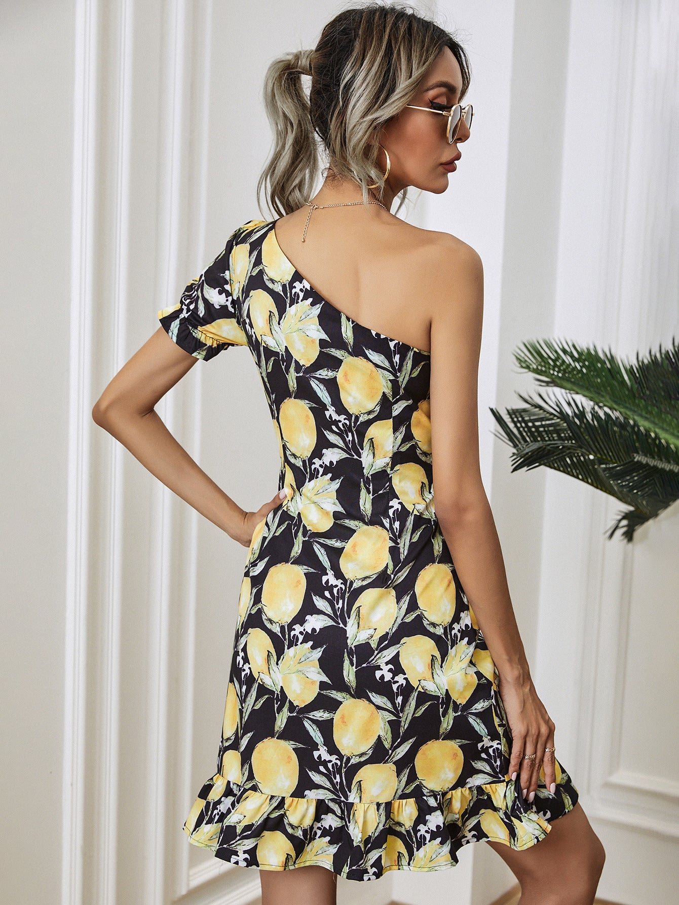 New Printed Lemon Skirt Oblique Shoulder Skirt Yellow Dress