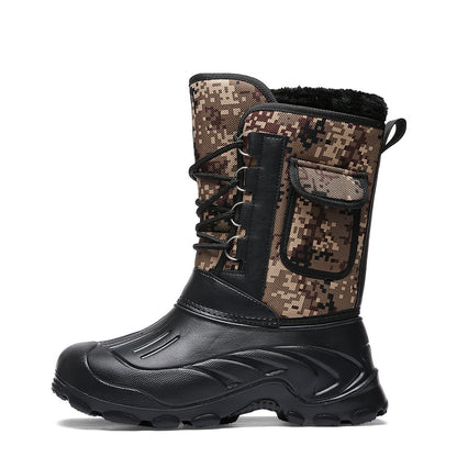 Warm camouflage fishing sboots