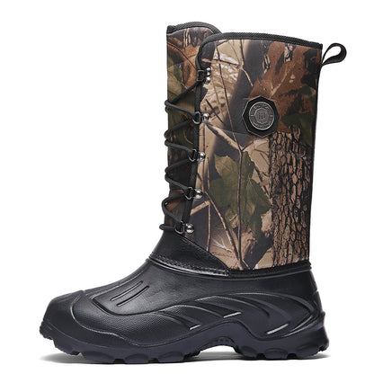 Warm camouflage fishing sboots