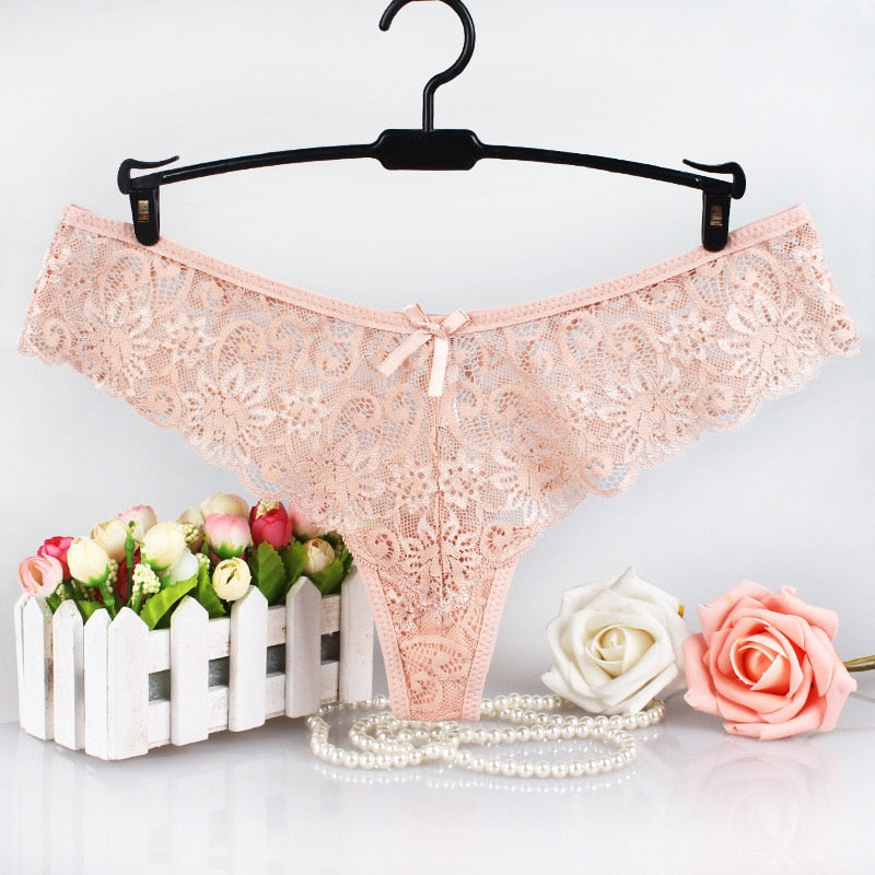 Set of 3 Sexy Lace Thong Low-Rise Panties