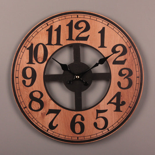 Reloj de pared tallado europeo vintage creativo.