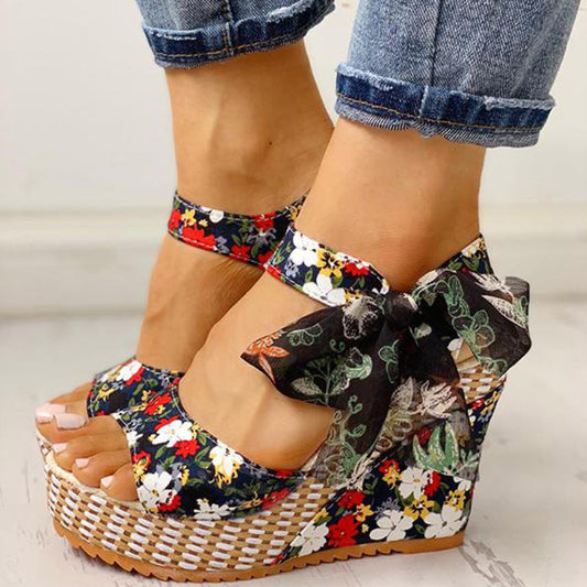 Sandalias de cuña con plataforma y lazo floral para mujer