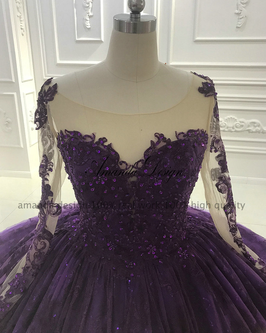 Increíble vestido de novia de cola larga de encaje morado de alta gama