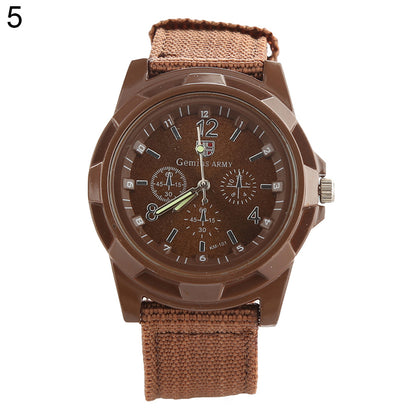 Reloj de pulsera de cuarzo analógico deportivo con banda de nailon estilo militar