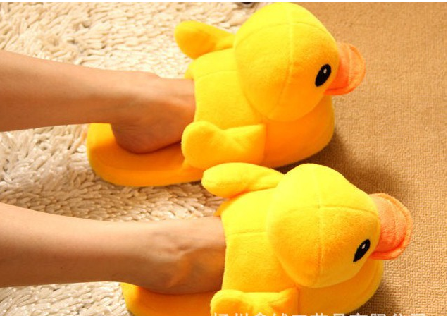 Winter Women Warm Indoor Slippers Ladies Fashion Cute Yellow Duck Shoes Women's Soft Short Furry Plush Home Floor Slipper