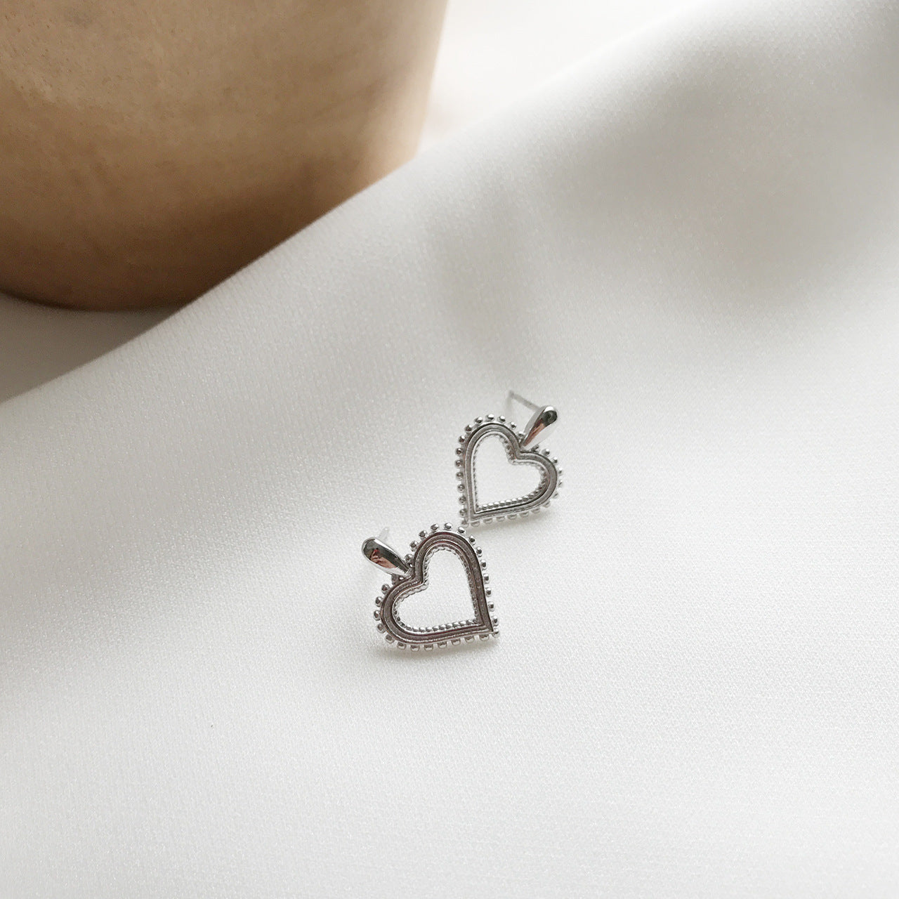 .925 silver heart shape earrings