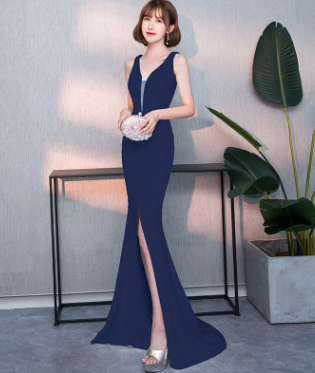 White evening dress banquet elegant fishtail