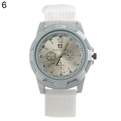 Reloj de pulsera de cuarzo analógico deportivo con banda de nailon estilo militar